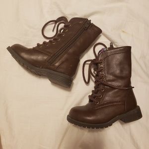 EUC 5T CHEROKEE TODDLER BOOTE
